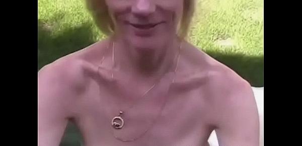  Lovely Blowjob From This Amateur GILF